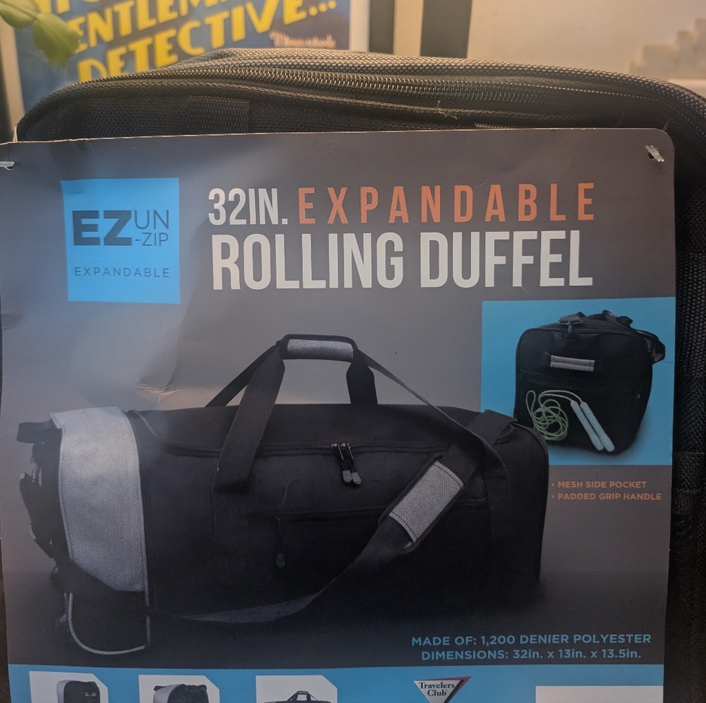 EZ UNZIP Black Rolling Duffel Bag